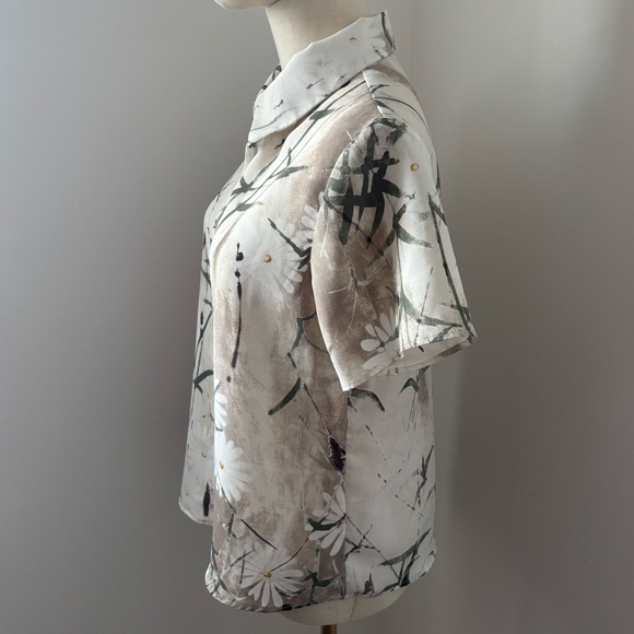 Sense Vintage Short Sleeve Ivory w/ Paint Design Funky Button Down Top - Picture 2 of 10